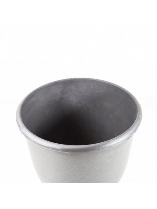 Round Plastic Pot
