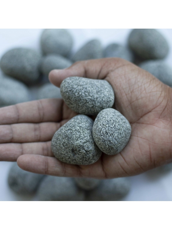 Granite Pebbles (2cm-4cm)